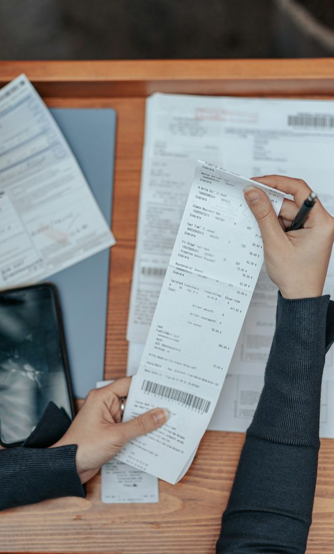 OMEXA energía es tu comercializadora barata, gestores energéticos de luz y gas para particulares, PYMES o empresas, comunidades de vecinos, 